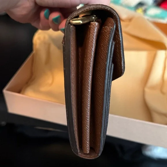 Louis Vuitton Sarah NM3 Monogram Wallet - Picture 4 of 11